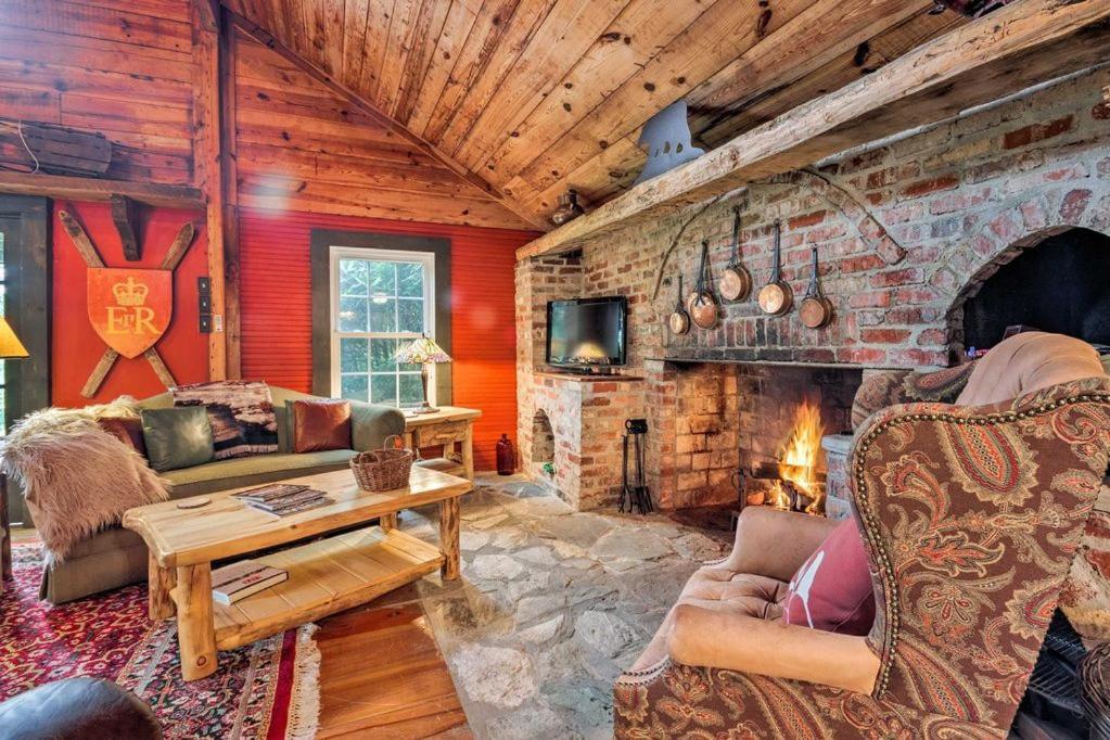 Ginny'S Cabin Spruce Pine Zewnętrze zdjęcie